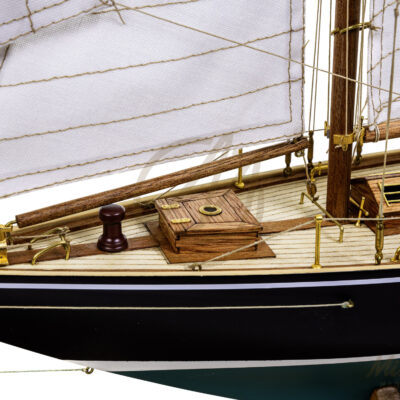 Maquette du Pen Duick - 35cm - Voilier de Course - Classe J - Maquette assemblée de haute qualité