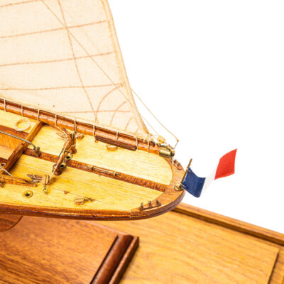 Maquette Unique du Pen Duick - Qualité Exceptionnelle - Déjà Construite - Mistral Maquettes