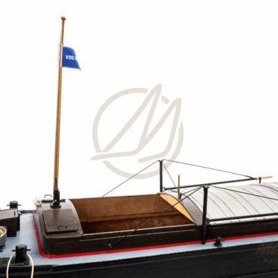 Maquette de Péniche Minos · Maquette de Péniche en Bois Déjà Montée · Mistral Maquettes