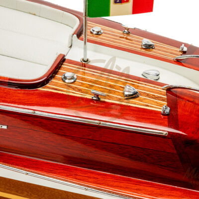 Maquette de Bateau Italien Déjà Montée En Bois 76cm Blanc - Runabout Inspiré de l'Aquarama de Riva - Maquette de bateau décoratif haut de gamme.