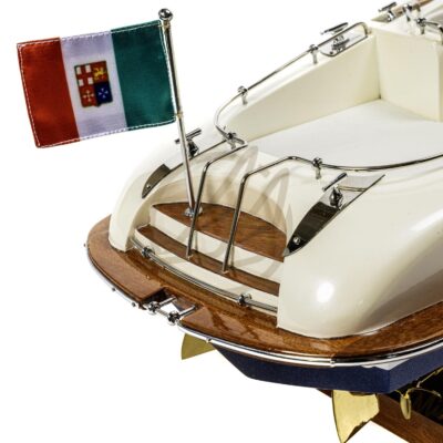 Maquette du Rima - Inspiré des Runabout Italiens des années 2010. Maquette de bateau en bois, finition haut de gamme - Vue arrière