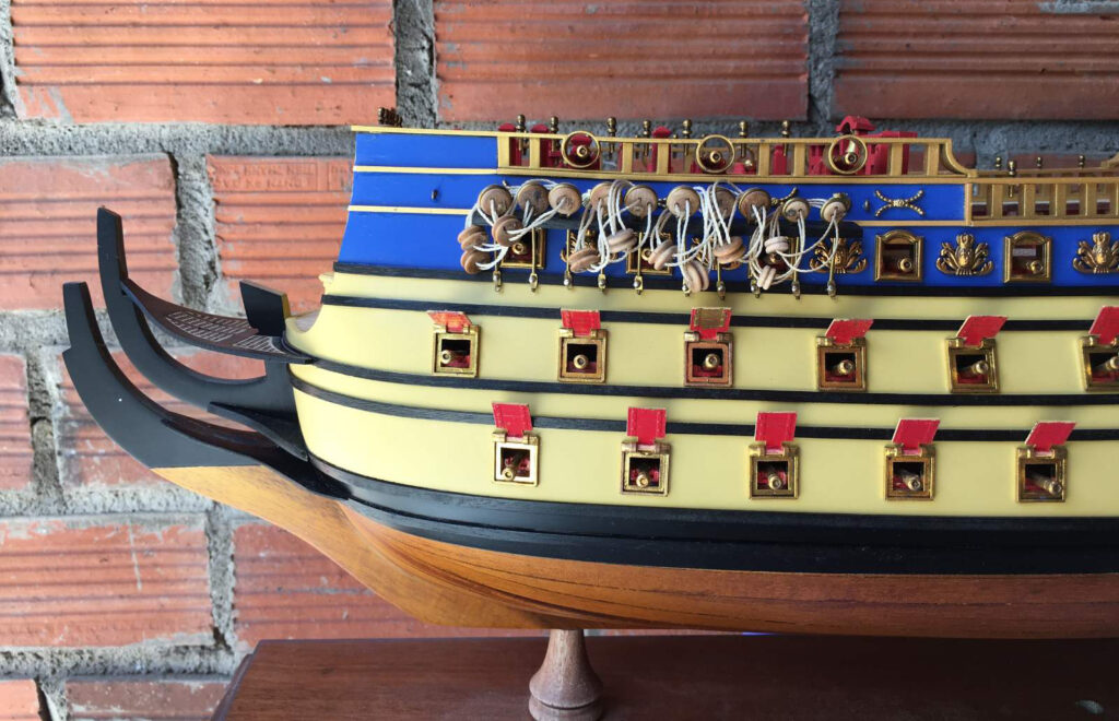 fabricant de maquettes de bateau