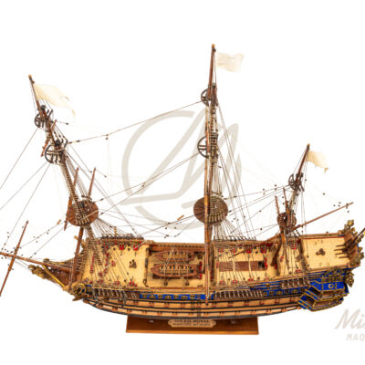 Maquette du Soleil Royal · Exemplaire Unique Décoratif - Maquette de Bateau en Bois déjà Montée.