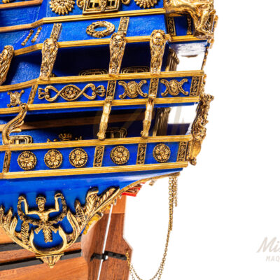 Maquette du Soleil Royal · Exemplaire Unique Décoratif - Maquette de Bateau en Bois déjà Montée.