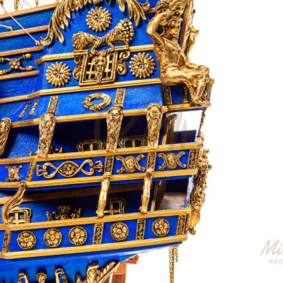 Maquette du Soleil Royal · Exemplaire Unique Décoratif - Maquette de Bateau en Bois déjà Montée.