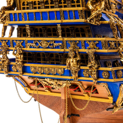 Maquette du Soleil Royal · Exemplaire Unique Décoratif - Maquette de Bateau en Bois déjà Montée.