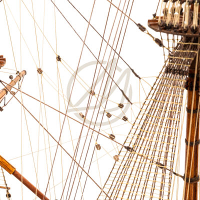 Maquette du Soleil Royal · Exemplaire Unique Décoratif - Maquette de Bateau en Bois déjà Montée.