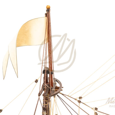 Maquette du Soleil Royal · Exemplaire Unique Décoratif - Maquette de Bateau en Bois déjà Montée.