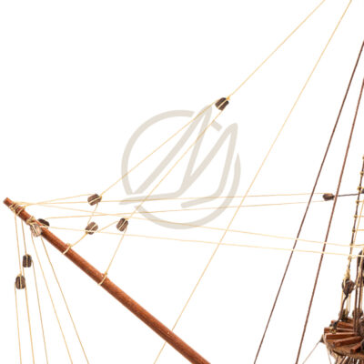 Maquette du Soleil Royal · Exemplaire Unique Décoratif - Maquette de Bateau en Bois déjà Montée.