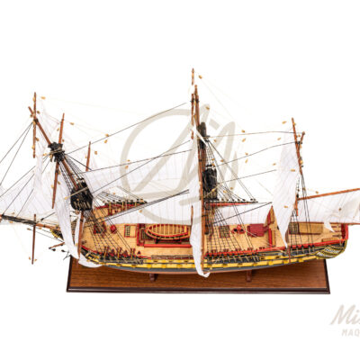 Maquette du Superbe · Frégate de 74 Canons · Maquette de Bateau en Bois Déjà Montée · Mistral Maquettes