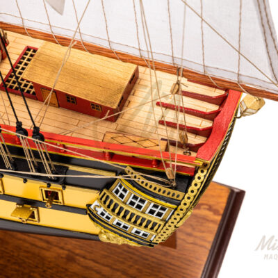 Maquette du Superbe · Frégate de 74 Canons · Maquette de Bateau en Bois Déjà Montée · Mistral Maquettes