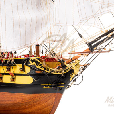 Maquette du Superbe · Frégate de 74 Canons · Maquette de Bateau en Bois Déjà Montée · Mistral Maquettes