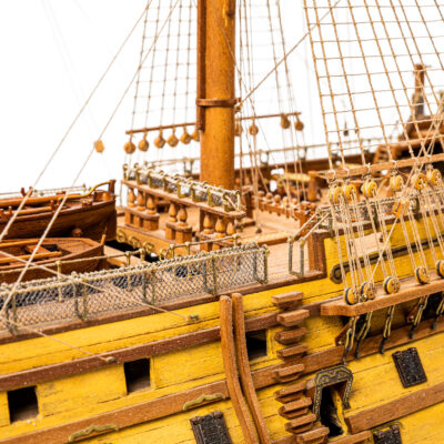 Maquette du Victory avec Coque en Cuivre F Exemplaire Unique décoratif · Mistral Maquettes