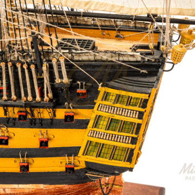 Maquette du Victory - Coque Cuivrée - Vaisseau de la Royal Navy - Exemplaire Unique · Mistral Maquettes · Maquettes de Bateaux Décoratives haut de Gamme