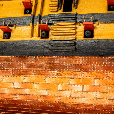 Maquette du Victory - Coque Cuivrée - Vaisseau de la Royal Navy - Exemplaire Unique · Mistral Maquettes · Maquettes de Bateaux Décoratives haut de Gamme